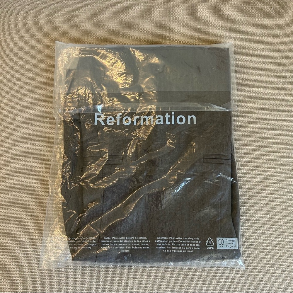 NEW Reformation Vivienne Mini Dress - Cafe Brown Beige size 2 - Picture 5 of 10